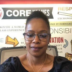 Meet your Posher, Mirlande